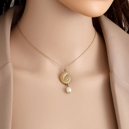 Snail with pearl Halskette